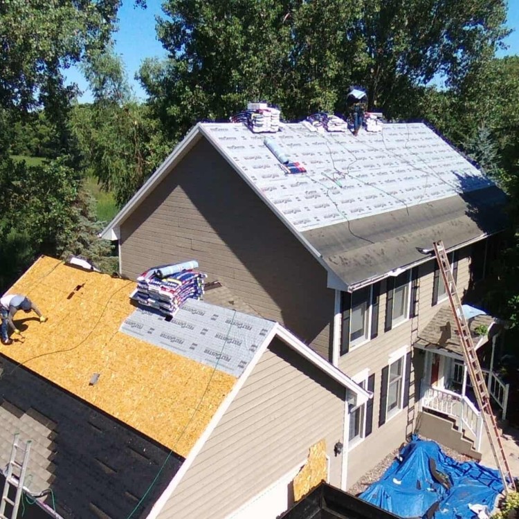 Roofing services in North Eastern Ohio